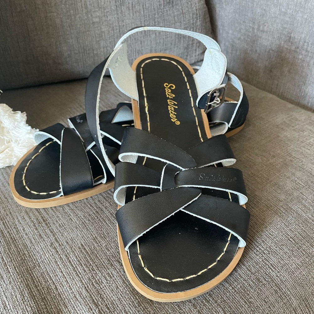 Women’s black Salt Water sandals size 5